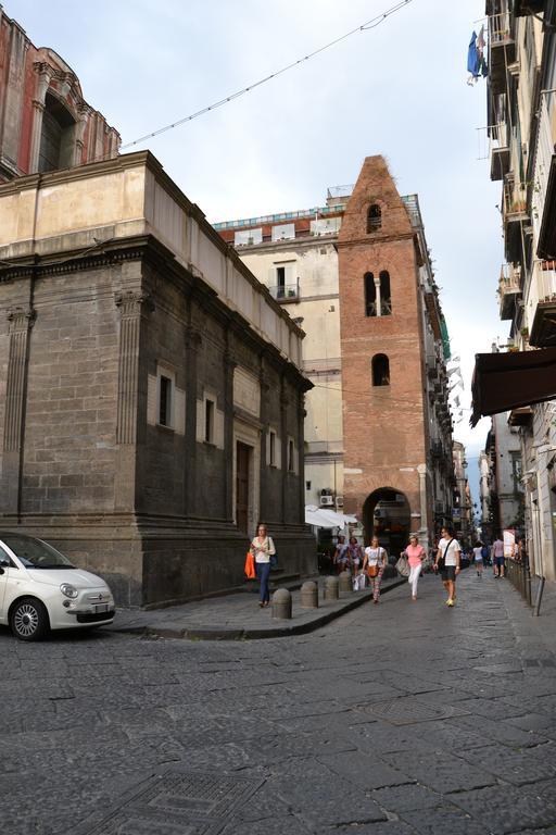 مبيت وإفطار Napoli Pietrasanta Lt المظهر الخارجي الصورة